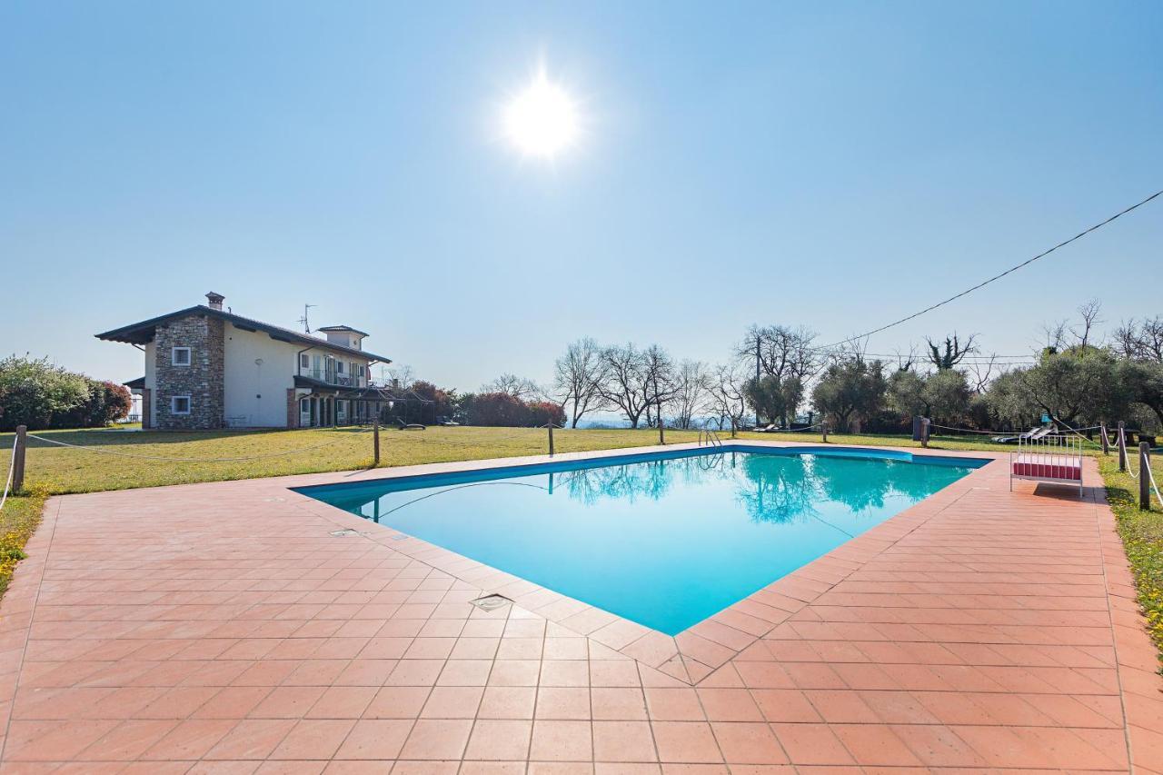 Appartement Garda Country House By Wonderful Italy à Lonato Extérieur photo